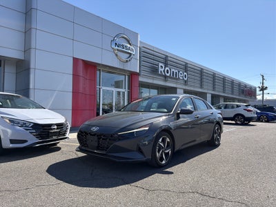 2023 Hyundai Elantra SEL