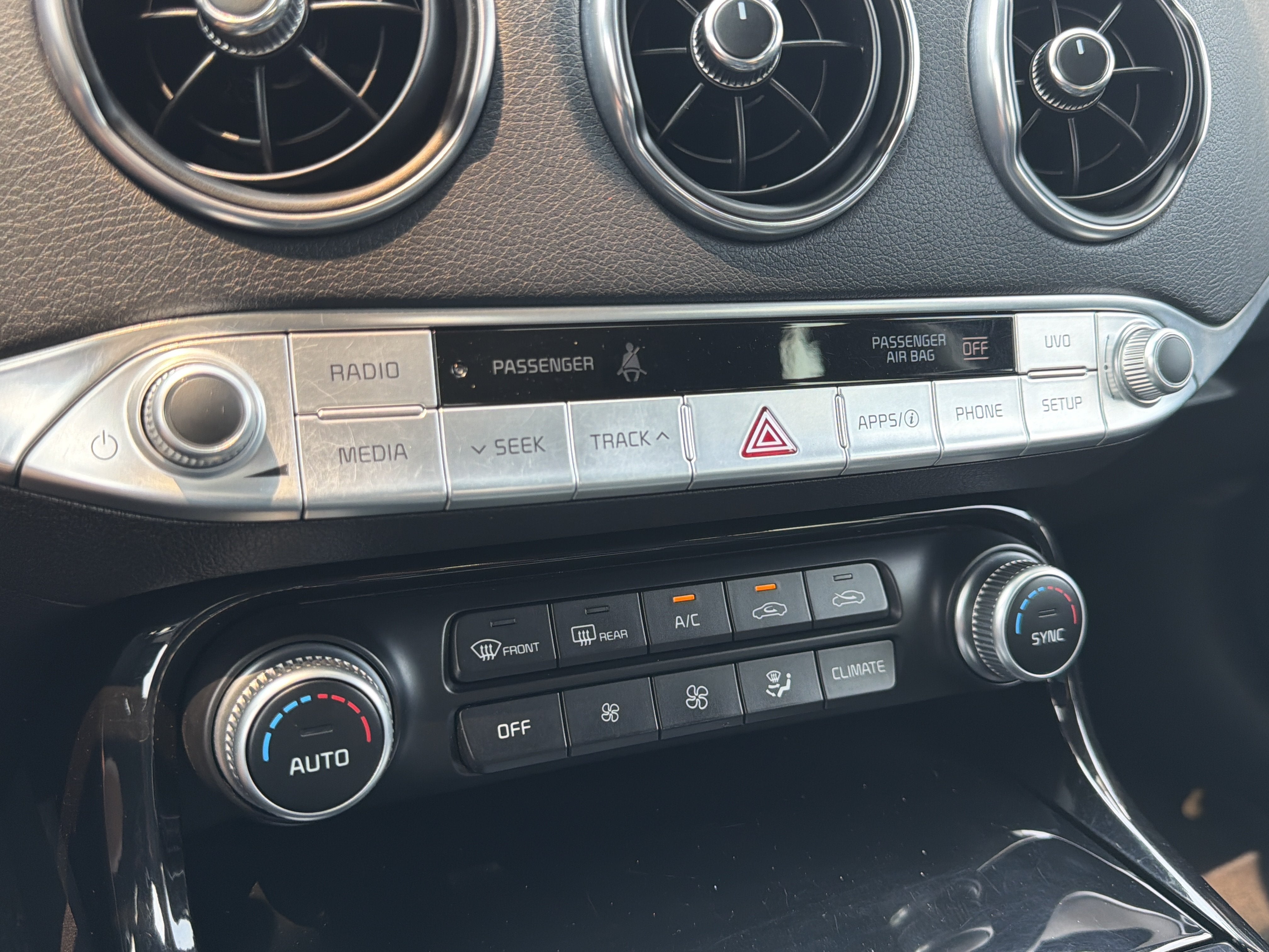 2018 Kia Stinger Base