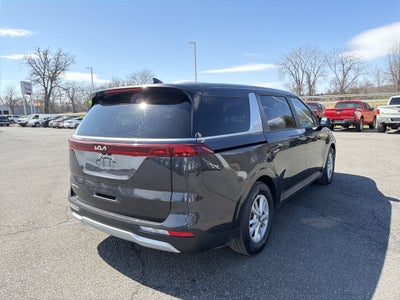 2024 Kia Carnival LX