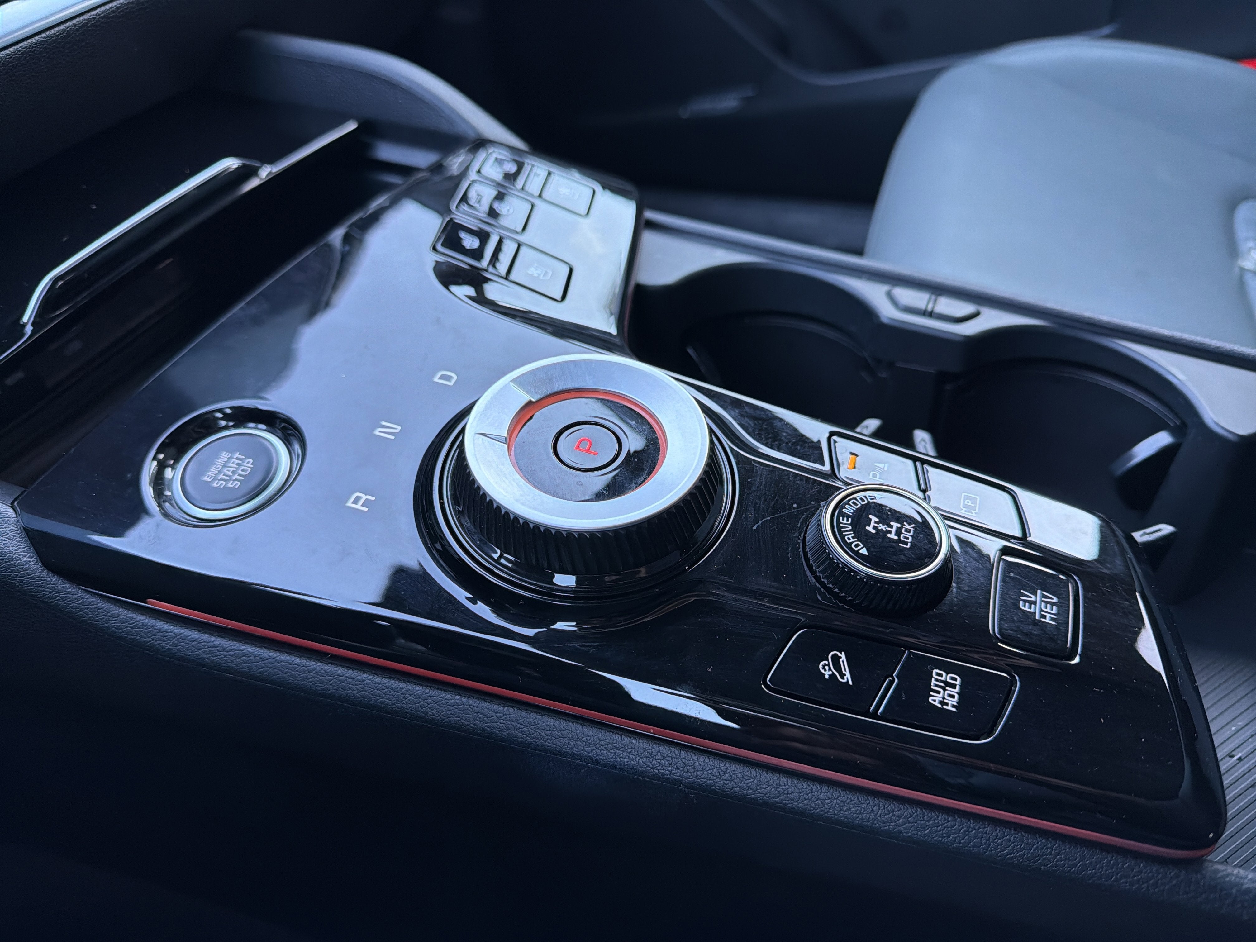 2023 Kia Sportage Plug-In Hybrid X-Line Prestige