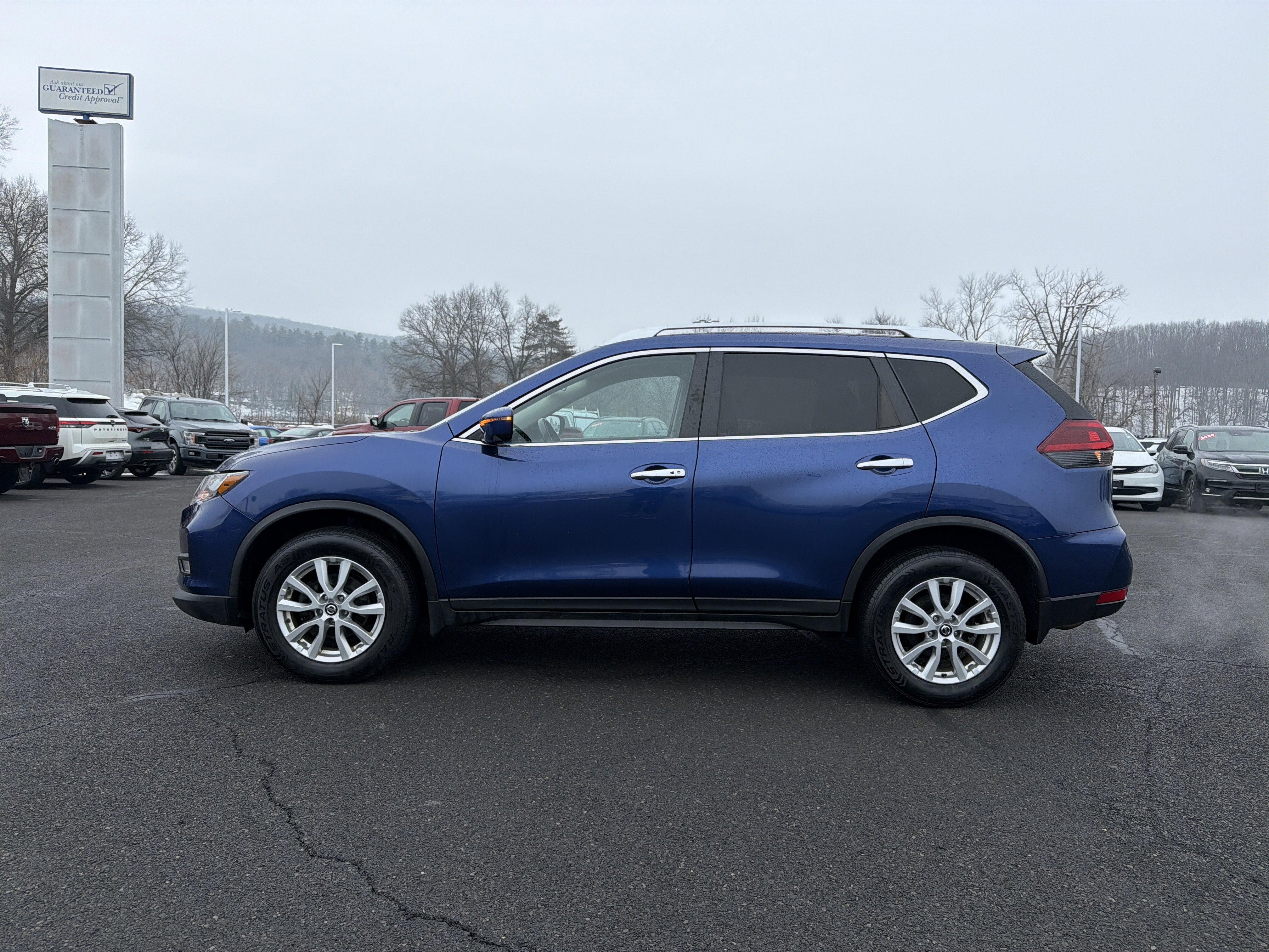 2018 Nissan Rogue SV