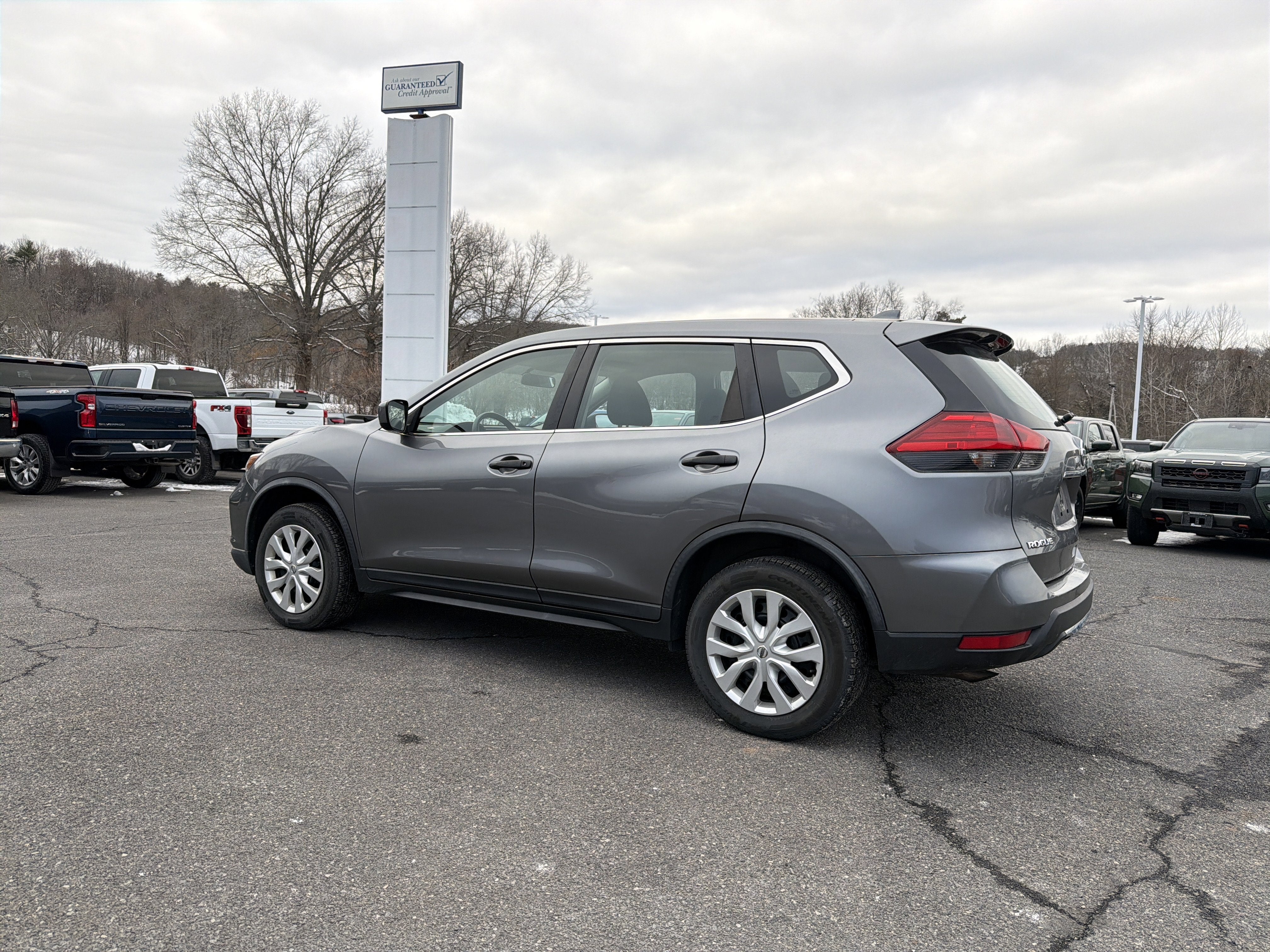 2017 Nissan Rogue S