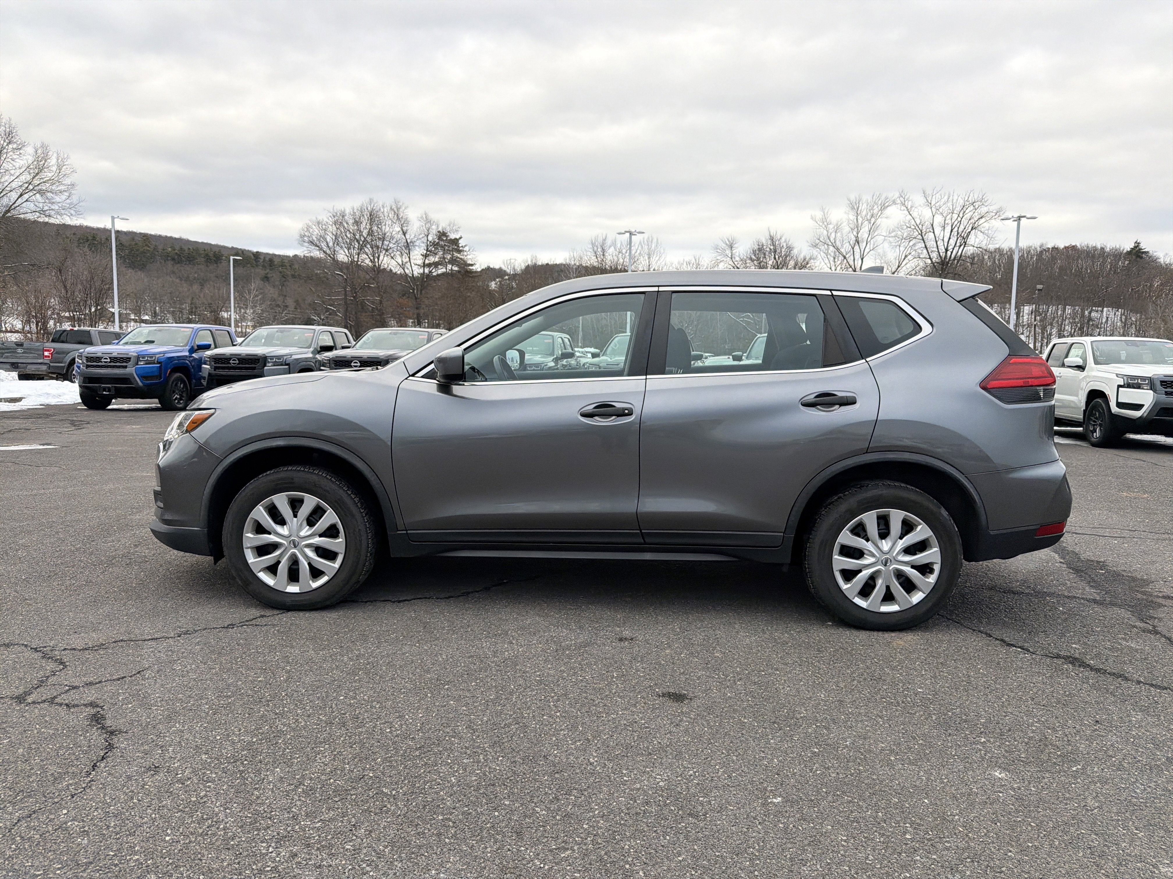 2017 Nissan Rogue S