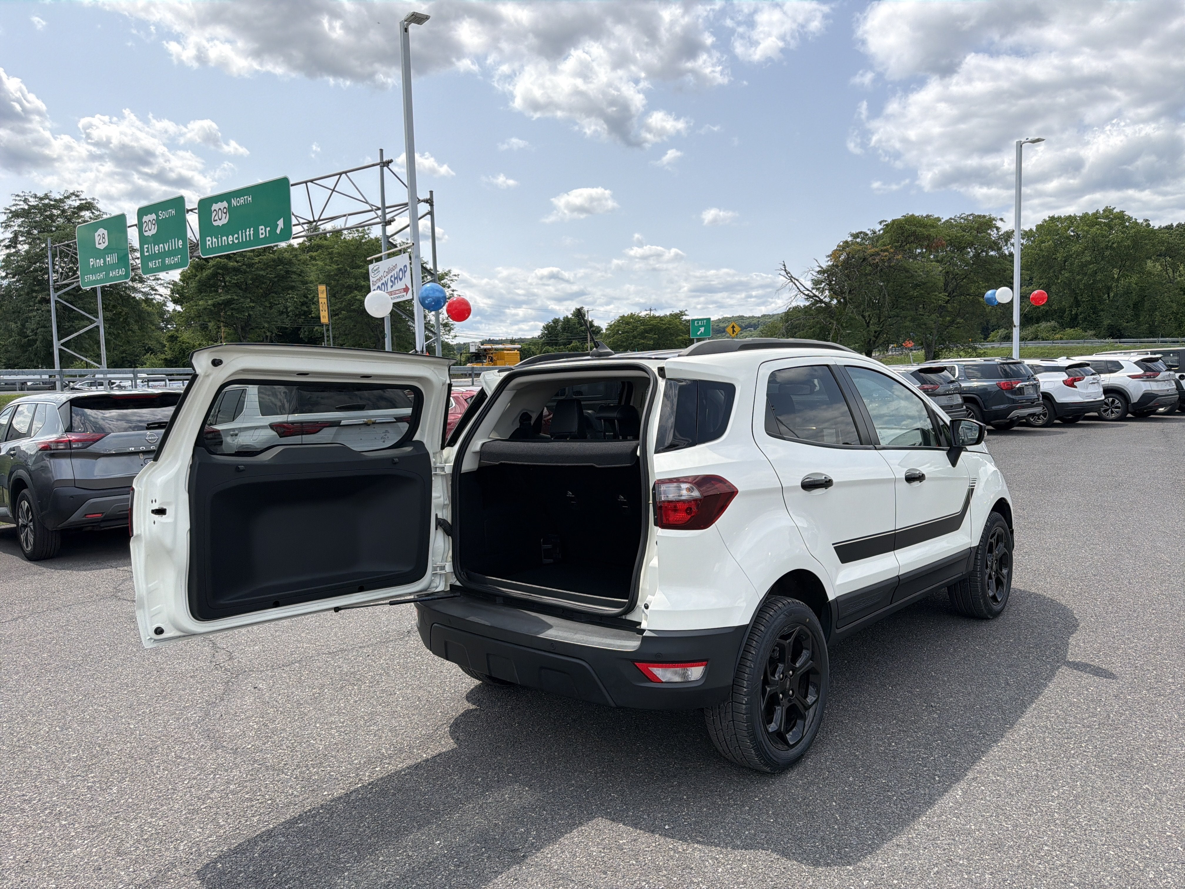 2022 Ford EcoSport SES