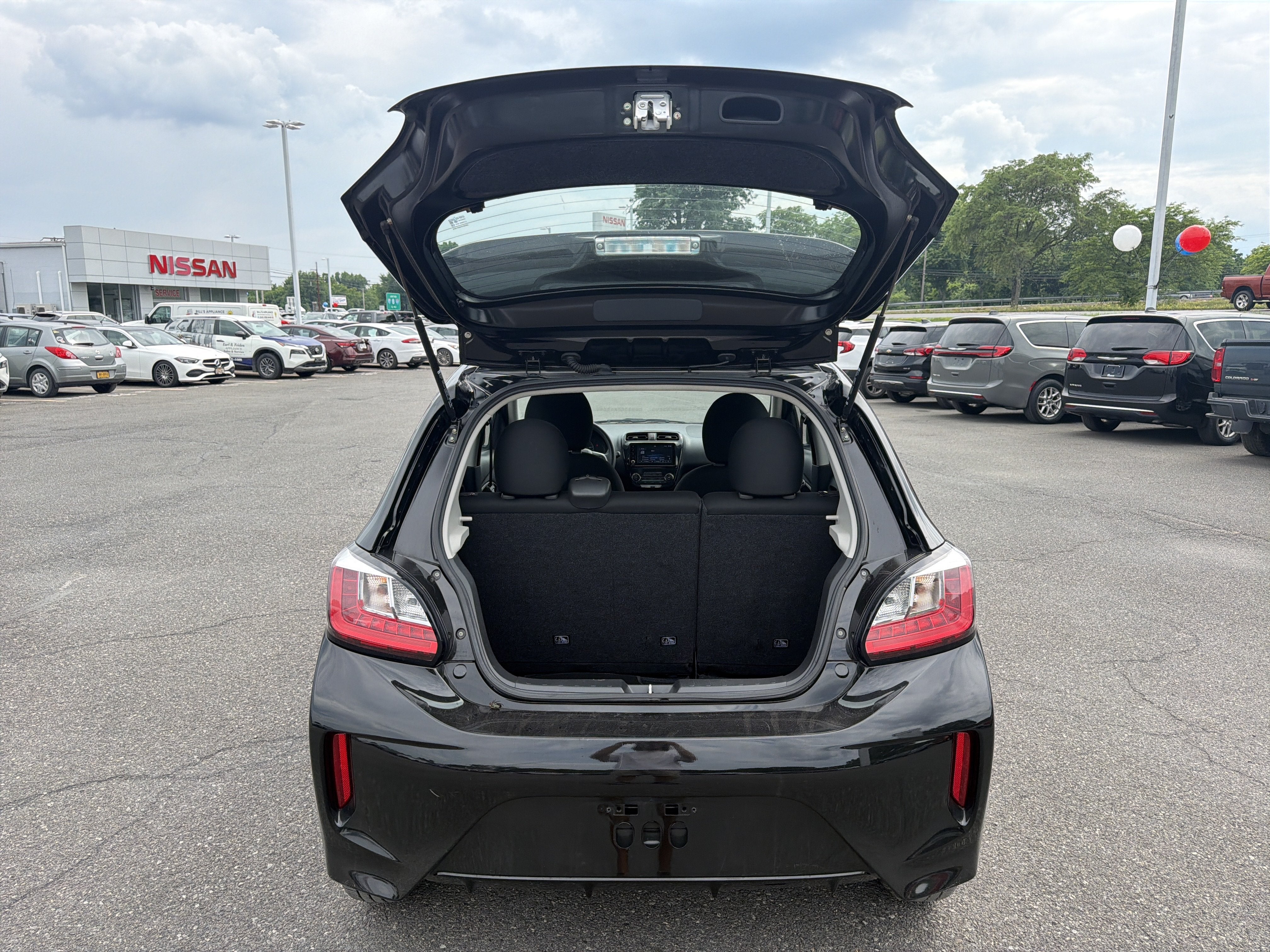 2024 Mitsubishi Mirage ES