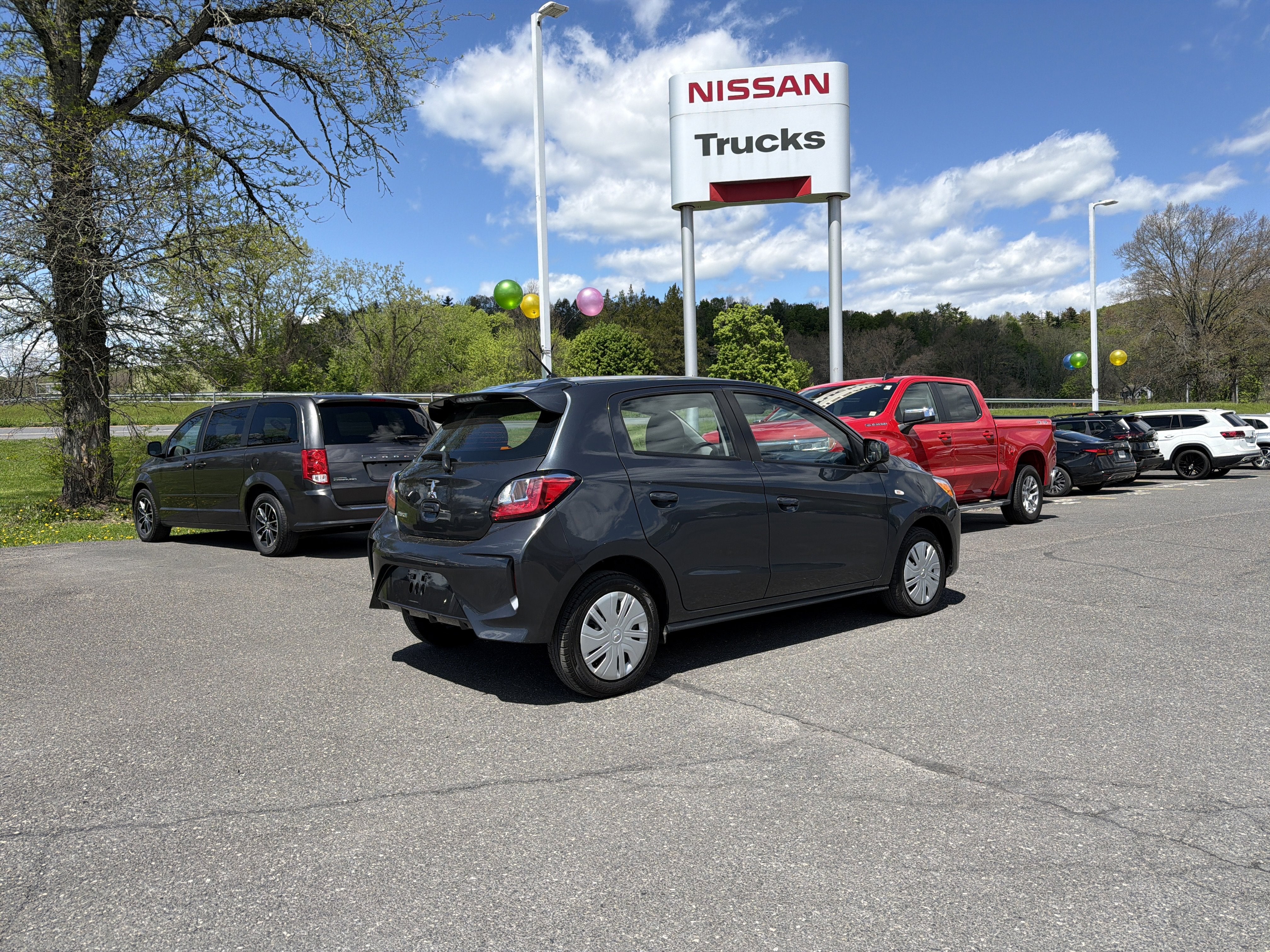 2024 Mitsubishi Mirage ES