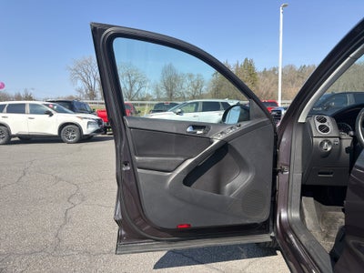 2016 Volkswagen Tiguan SE 4Motion