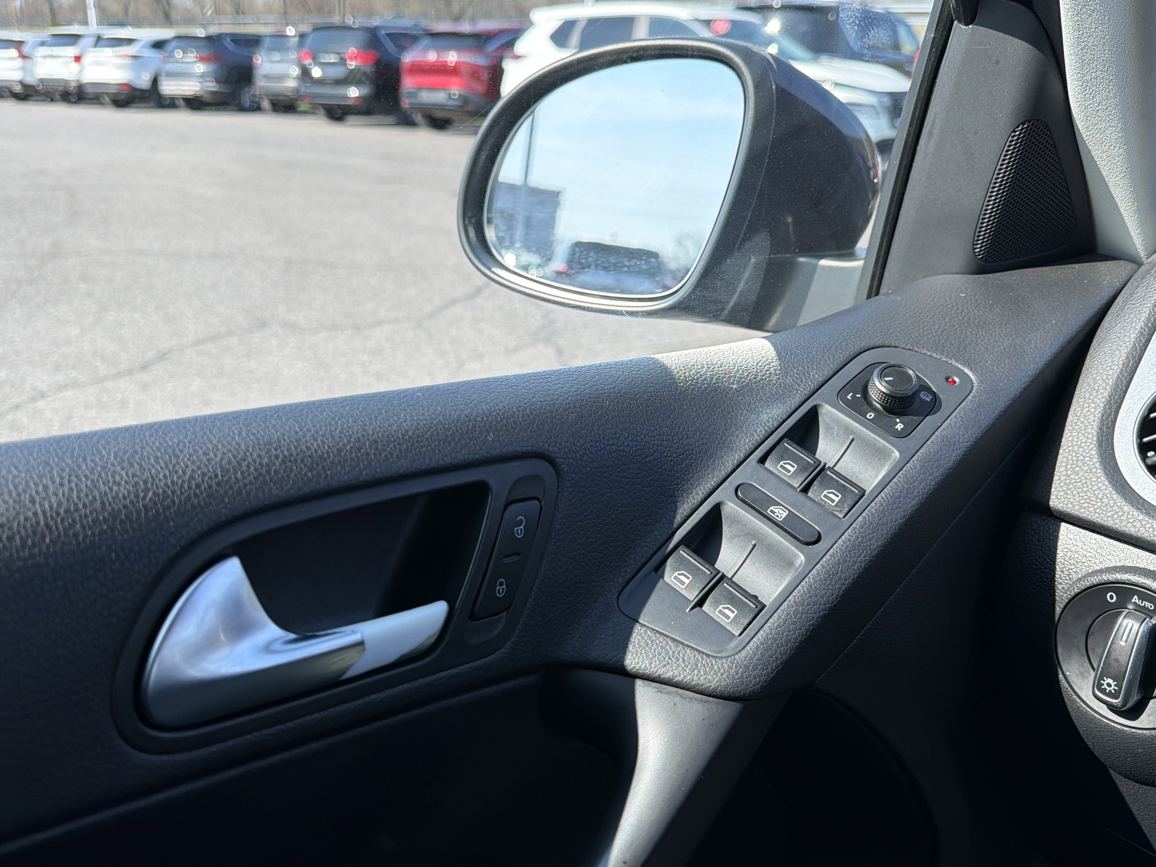 2016 Volkswagen Tiguan SE 4Motion