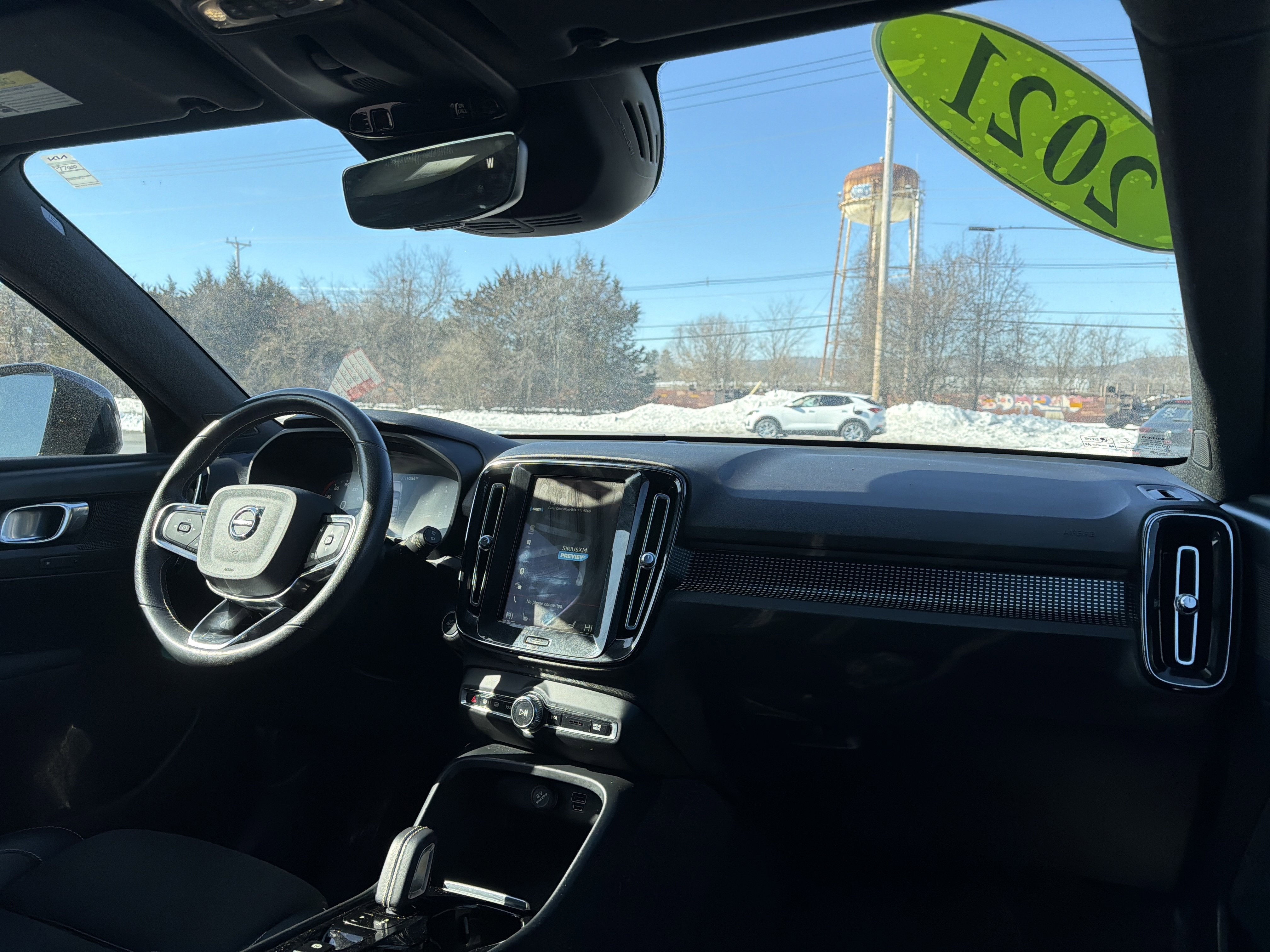 2021 Volvo XC40 R-Design