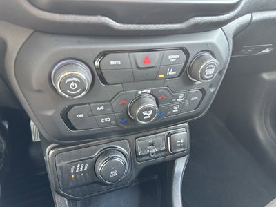 2022 Jeep Renegade Altitude