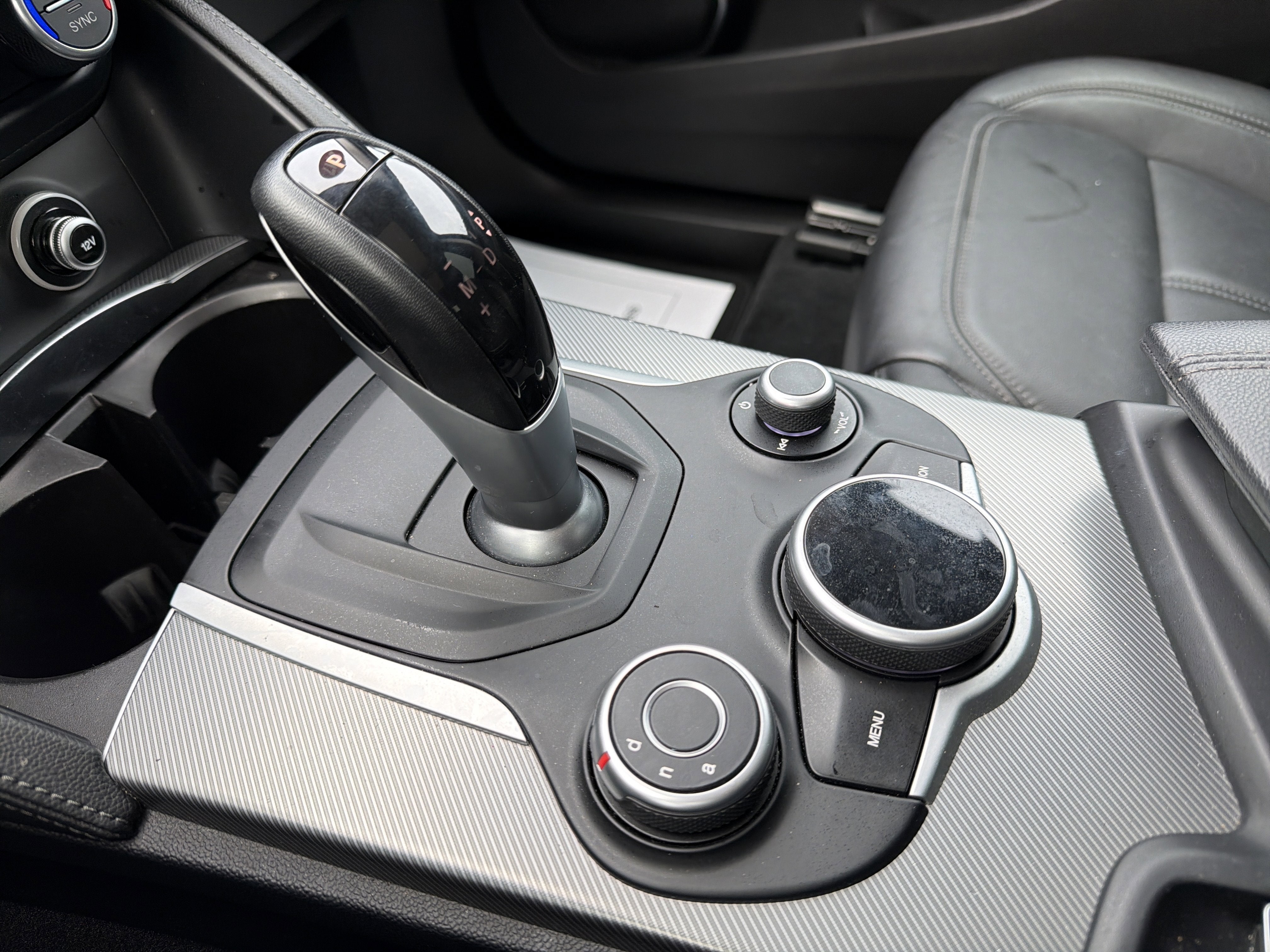 2018 Alfa Romeo Stelvio Base