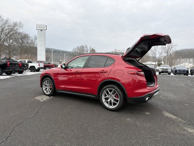 2018 Alfa Romeo Stelvio Base
