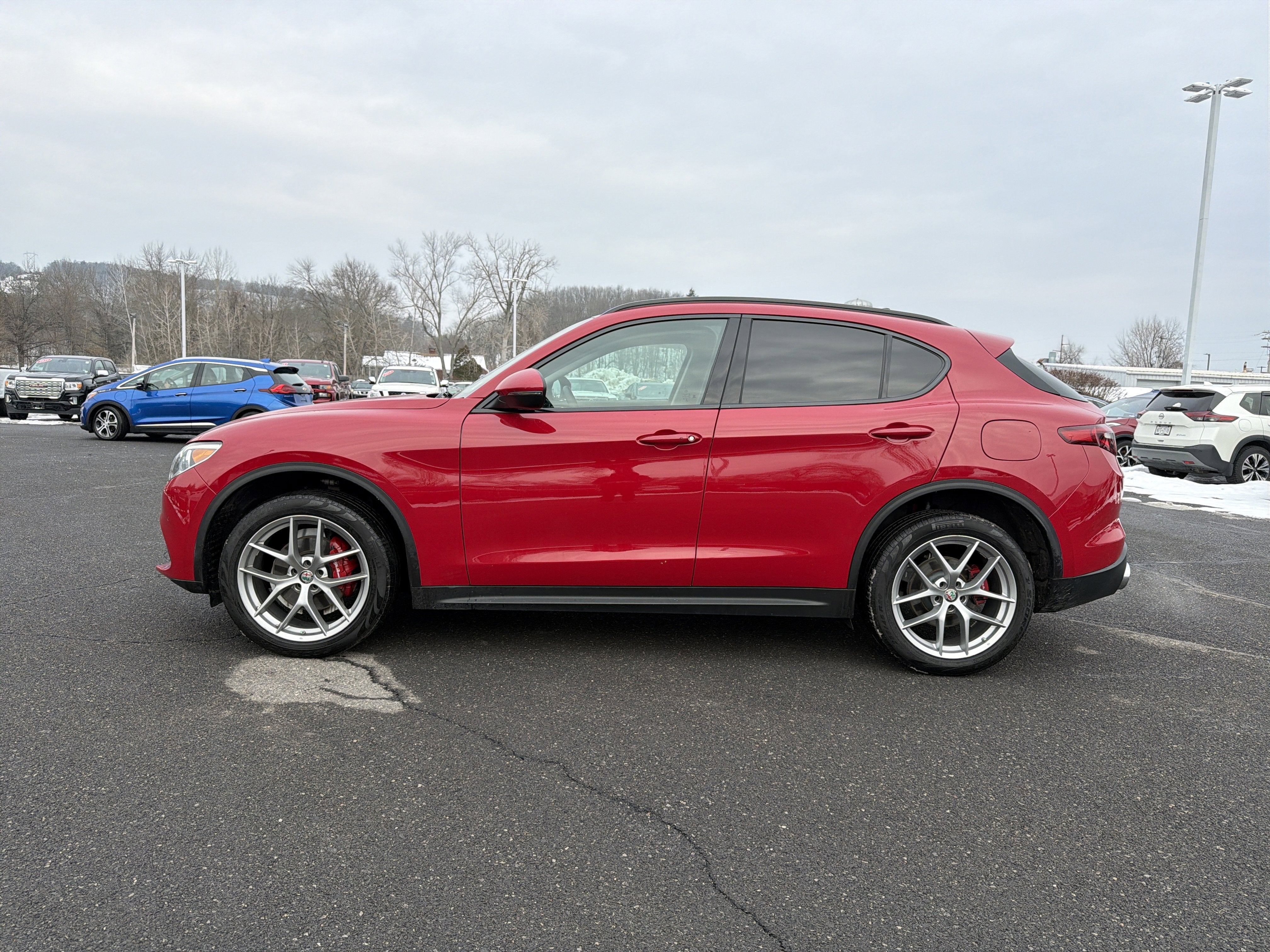 2018 Alfa Romeo Stelvio Base