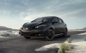 Side view of Nissan LEAF | Romeo Nissan in Kingston NY